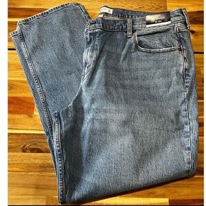 Abercrombie Fitch Curve Love The Straight Mid Rise Jeans Blue Wash Size 35 20R